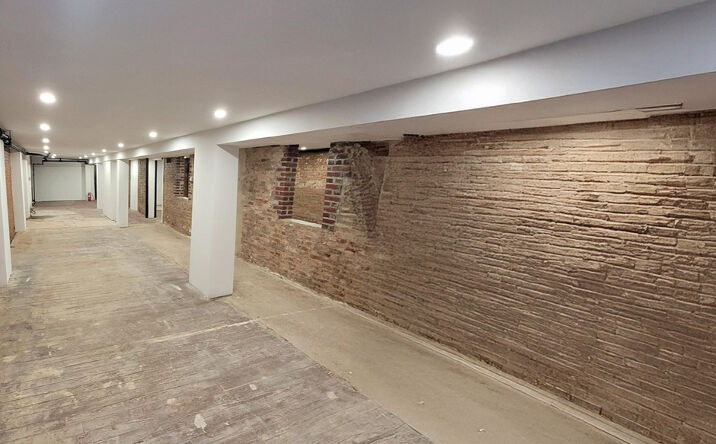 Pictures of Office property located at 310 E 6th St, New York, NY 10003 for lease - image #1