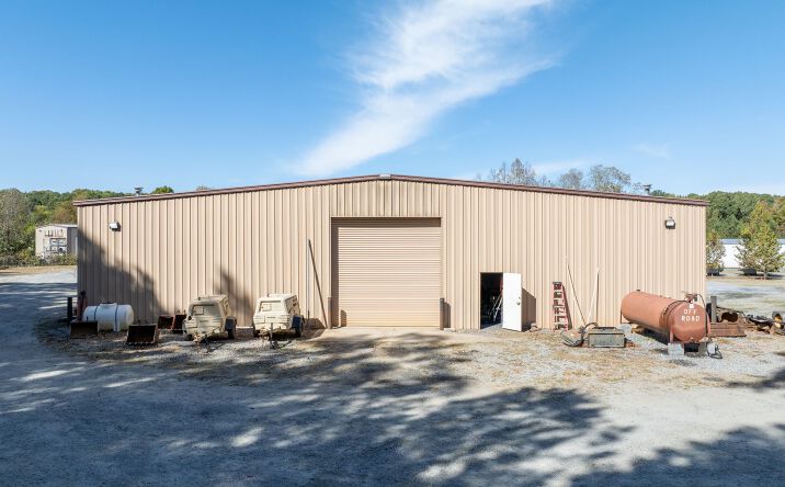 Pictures of Industrial property located at 210 Holt Rd, Acworth, GA 30101 for lease - image #1