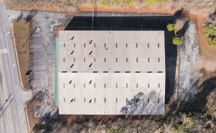 Pictures of Industrial property located at 135 Veterans Memorial Hwy SE, Mableton, GA 30126 for lease - image #1