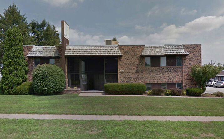 Pictures of Office property located at 1970 Spruce Hillis Drive, Bettendorf, IA 52722 for lease - image #1