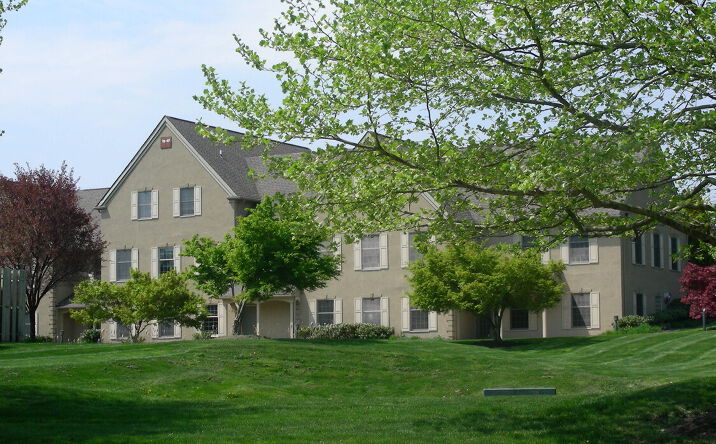 Pictures of Office property located at 3900 Mechanicsville Road Buildings 100 and 500, Doylestown, PA 18902 for lease - image #1