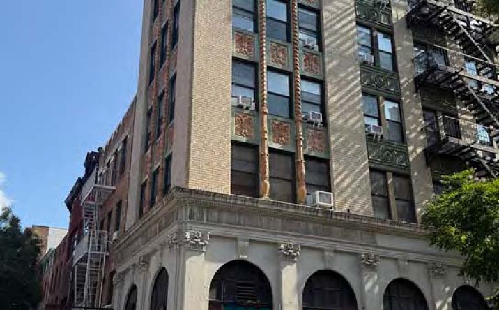 Pictures of Retail property located at 72 2nd Ave, New York, NY 10003 for lease - image #1