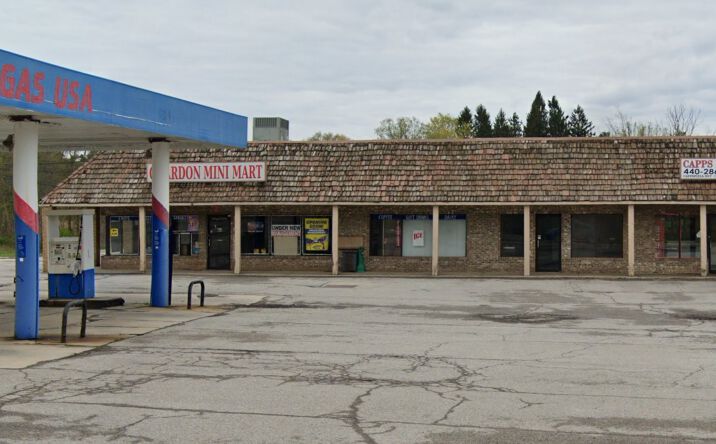 Pictures of Retail property located at 12797 Mayfield Rd, Chardon, OH 44024 for lease - image #1