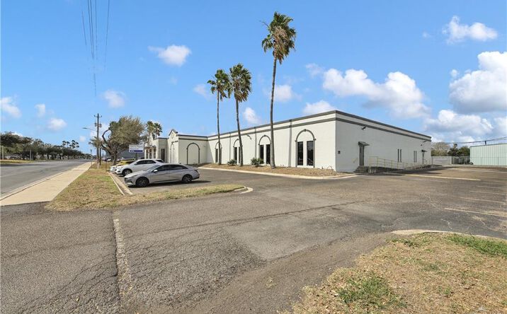 Pictures of Land property located at 600 S Bicentennial Boulevard, McAllen, TX 78501 for lease - image #1