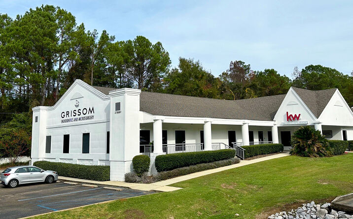 Pictures of Retail, Office property located at 27880 N Main St, Daphne, AL 36526 for lease - image #1