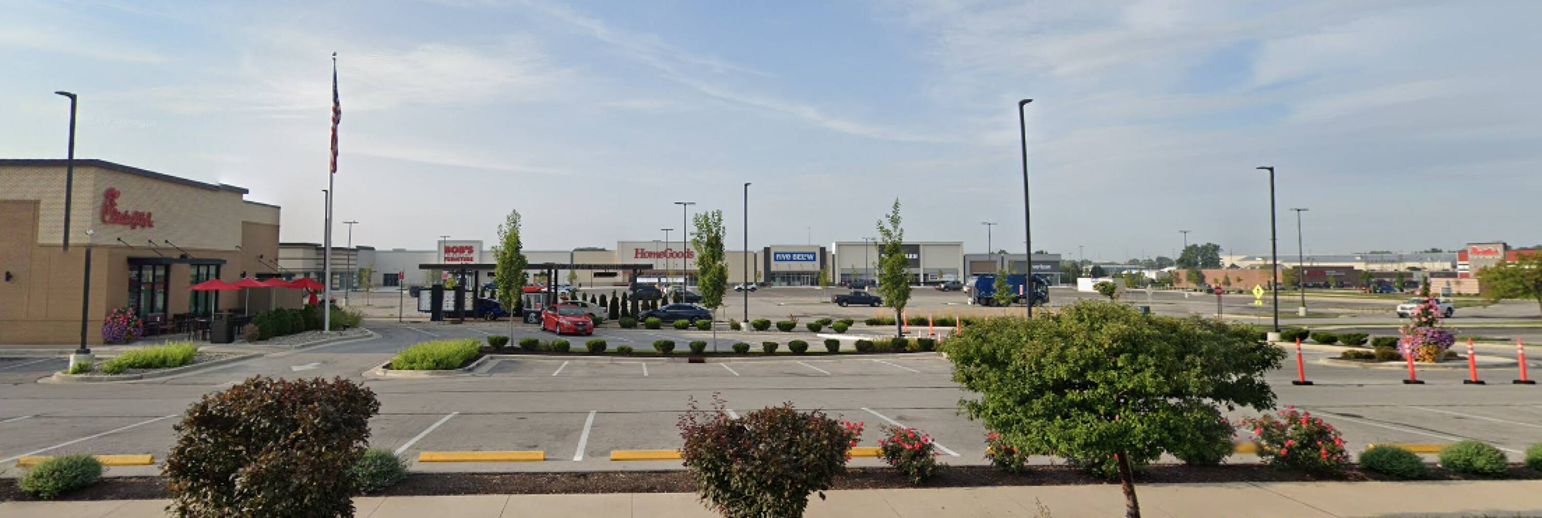 4201 Coldwater Rd, Fort Wayne, IN 46805