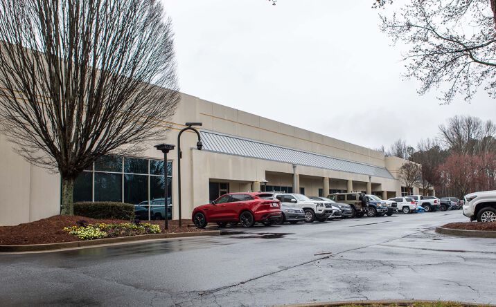 Pictures of Industrial property located at 1955 Evergreen Blvd, Duluth, GA 30096 for lease - image #1