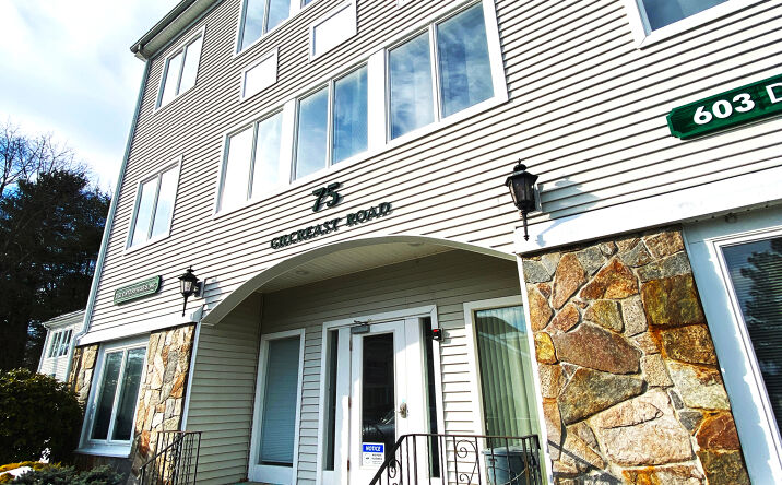 Pictures of Office property located at 75 Gilcreast Rd, Suite #310, Londonderry, NH 03053 for lease - image #1