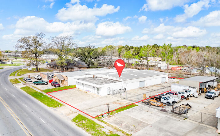 Pictures of Industrial property located at 12233 S Choctaw Dr, Baton Rouge, LA 70815 for lease - image #1