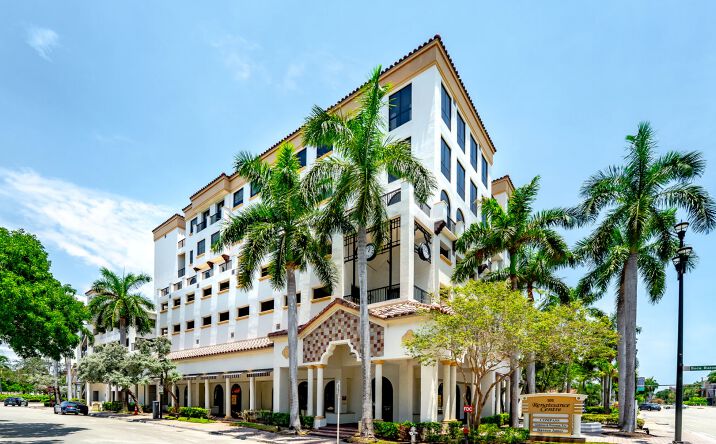 Pictures of Office, Retail property located at 101 N Federal Hwy, Boca Raton, FL 33432 for lease - image #1