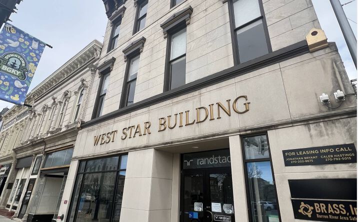 Pictures of Office property located at 918 State St, Bowling Green, KY 42101 for lease - image #1