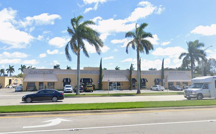 Pictures of Retail property located at 182 Glades Rd, Boca Raton, FL 33432 for lease - image #1