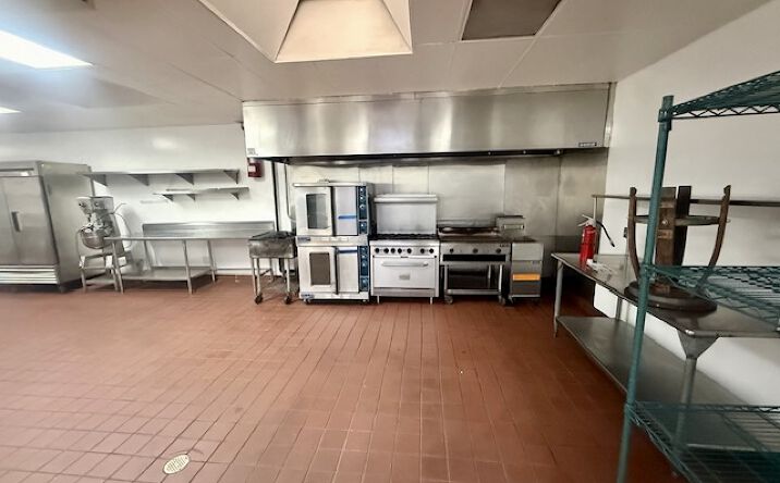 Pictures of Restaurant, Industrial property located at 3048 Fletcher Dr, Los Angeles, CA 90065 for lease - image #1