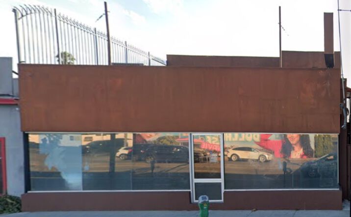 Pictures of Retail, Restaurant property located at 422 N La Cienega Blvd, Los Angeles, CA 90048 for lease - image #1