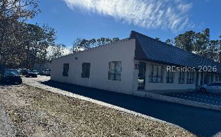 Pictures of Retail, Office property located at 46 Old Wild Horse Road, Hilton Head Island, SC 29926 for lease - image #1