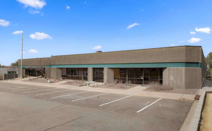 Pictures of Industrial property located at 6950 S Tucson Way, Centennial, CO 80112 for lease - image #1