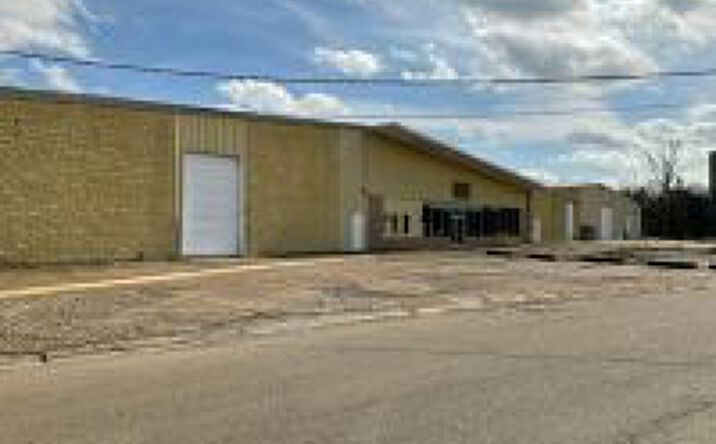 Pictures of Industrial property located at 2872 Mattox St, Tupelo, MS 38801 for lease - image #1