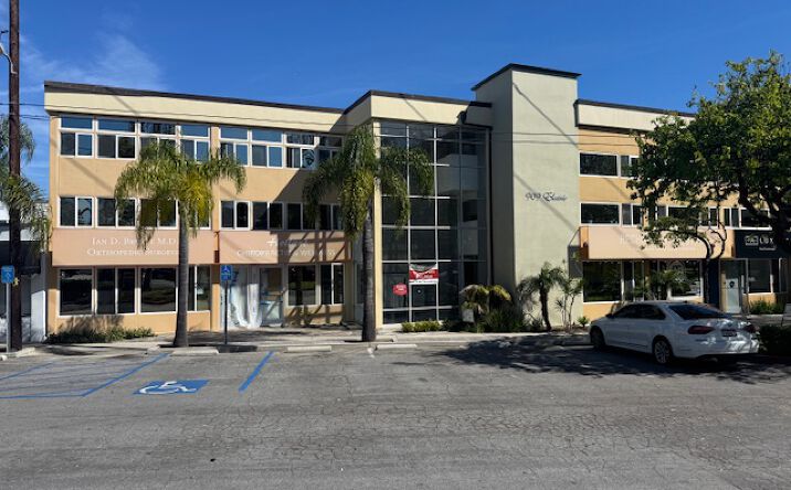 Pictures of Office property located at 909 Electric Ave, Seal Beach, CA 90740 for lease - image #1