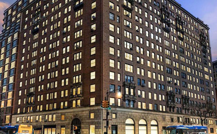 Pictures of Retail property located at 2760-2762 Broadway, New York, NY 10025 for lease - image #1