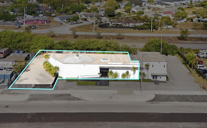 Pictures of Industrial, Retail property located at 22790 S Dixie Hwy, Miami, FL 33170 for lease - image #1