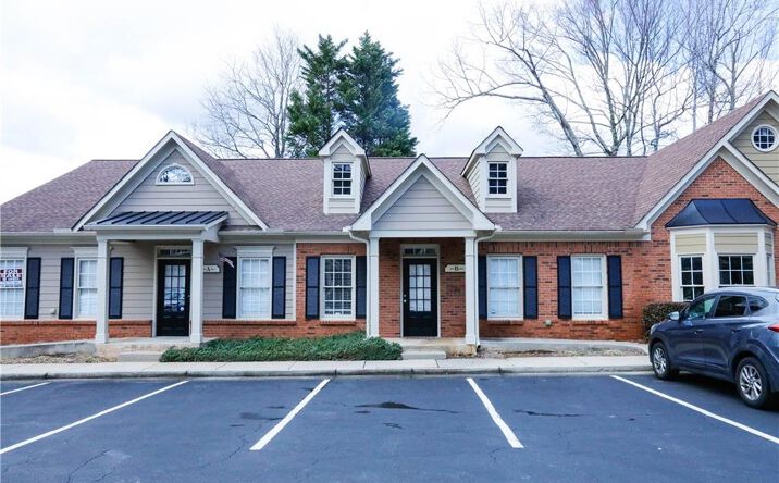 Pictures of Office property located at 2760 Peachtree Industrial Boulevard Unit #B, Duluth, GA 30097 for lease - image #1