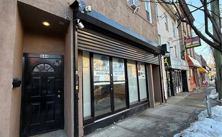 Pictures of Special Purpose, Retail, Industrial, Office, Restaurant property located at 644 Bay Street, Staten  Island, NY 10304 for lease - image #1