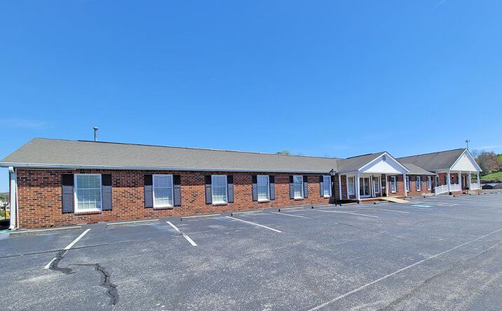 Pictures of Office property located at 230 Charwood Drive, Abingdon, VA 24210 for lease - image #1