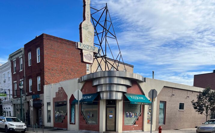 Pictures of Retail property located at 719 S 4th Street, Philadelphia, PA 19147 for lease - image #1
