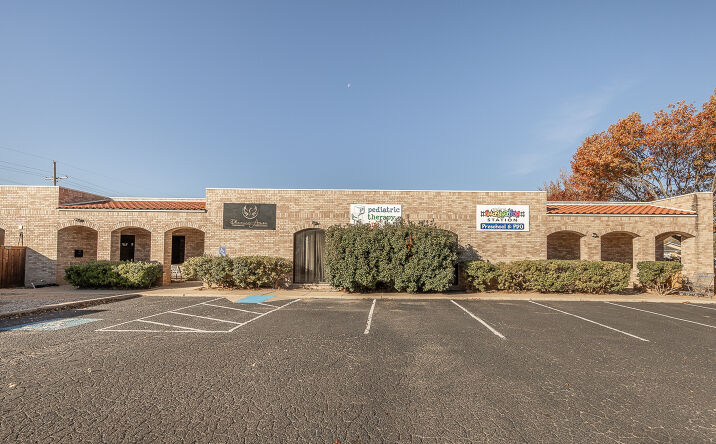 Pictures of Office, Retail property located at 4601 66th St, Lubbock, TX 79414 for lease - image #1