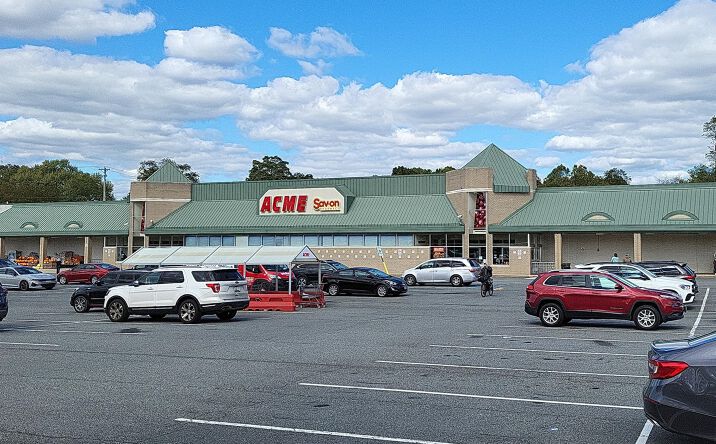 Pictures of Retail, Restaurant property located at 157 E Pulaski Hwy, Elkton, MD 21921 for lease - image #1