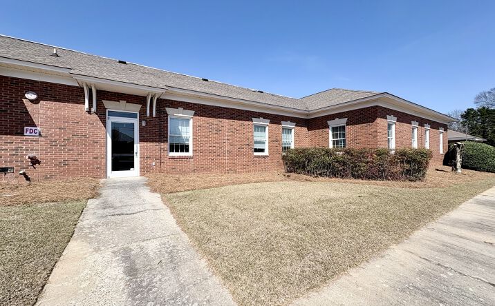 Pictures of Office property located at 470 S Houston Lake Rd, Warner Robins, GA 31088 for lease - image #1
