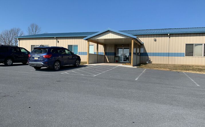 Pictures of Retail, Office, Special Purpose property located at 201 Sunset Blvd E, Chambersburg, PA 17201 for lease - image #1