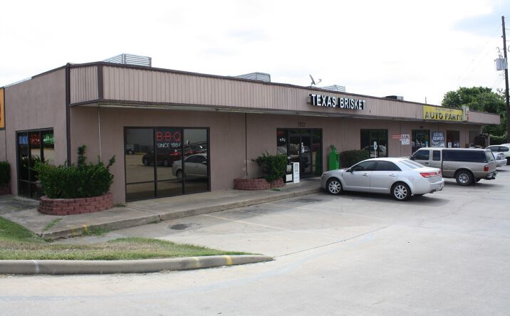 Pictures of Retail property located at 7822 Hwy 90 Alt, Sugar Land, TX 77478 for lease - image #1