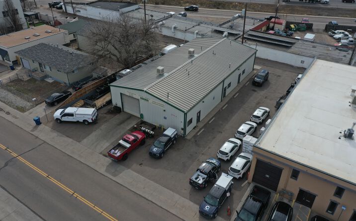 Pictures of Retail, Industrial property located at 2028 W Hamilton Pl, Englewood, CO 80110 for lease - image #1
