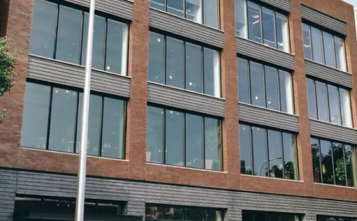 Pictures of Office property located at 1040 W Fulton Market, Chicago, IL 60607 for lease - image #1
