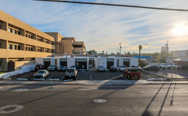 Pictures of Industrial property located at 3829 N 3rd St, Phoenix, AZ 85012 for lease - image #1
