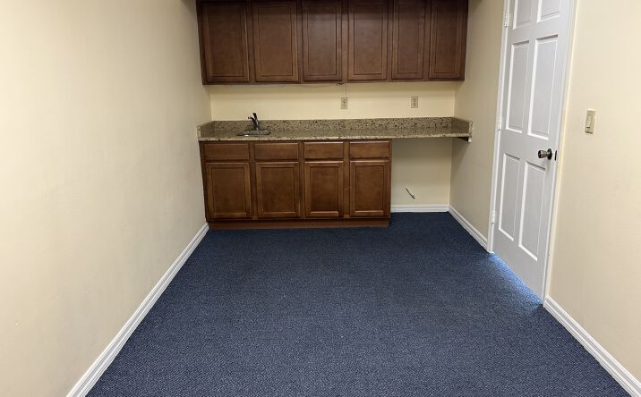 Pictures of Office property located at 12623 New Brittany Blvd, Fort Myers, FL 33907 for lease - image #1