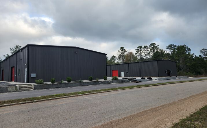 Pictures of Office, Industrial, Retail property located at 19103 Continental Pkwy, Humble, TX 77346 for lease - image #1
