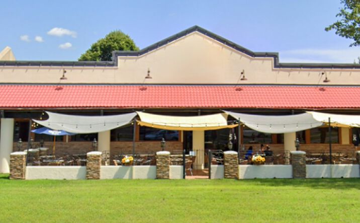Pictures of Restaurant property located at 3260 Berlin Tpke, Newington, CT 06111 for lease - image #1