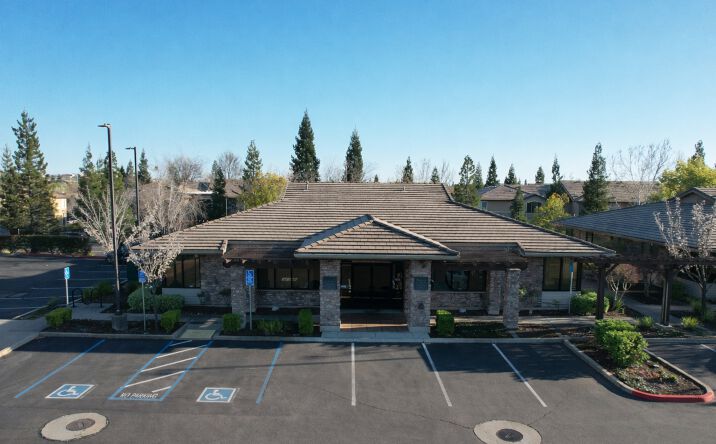 Pictures of Office property located at 1737 Creekside Dr, Folsom, CA 95630 for lease - image #1