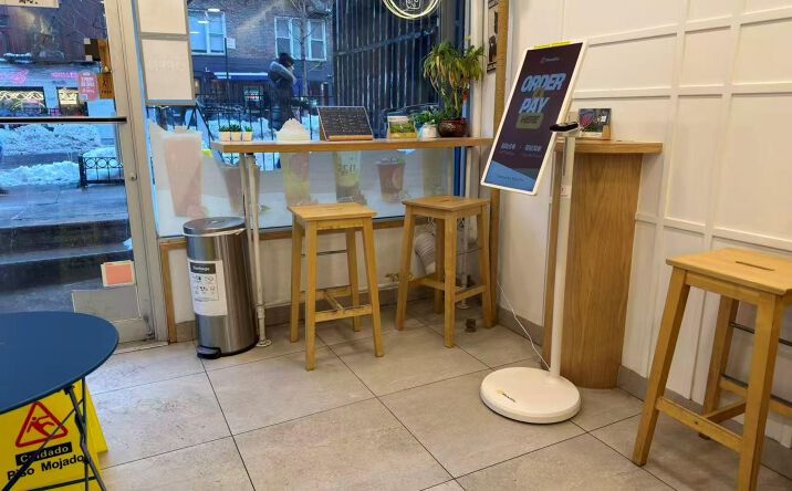 Pictures of Restaurant property located at 27 Saint Marks Place, New York, NY 10003 for lease - image #1