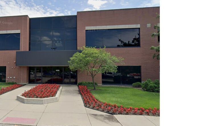 Pictures of Office property located at 4200 Cantera Drive 117, Warrenville, IL 60555 for lease - image #1