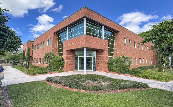 Pictures of Office property located at 4141 Southpoint Dr E, Jacksonville, FL 32216 for lease - image #1