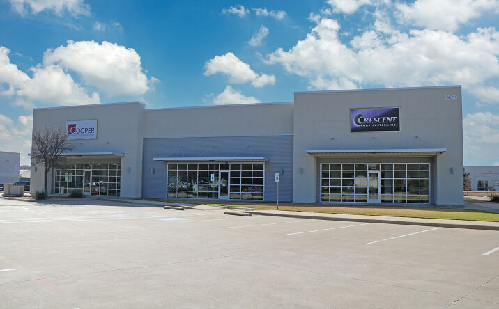 Pictures of Industrial property located at 2560 Technology Dr, Plano, TX 75074 for lease - image #1
