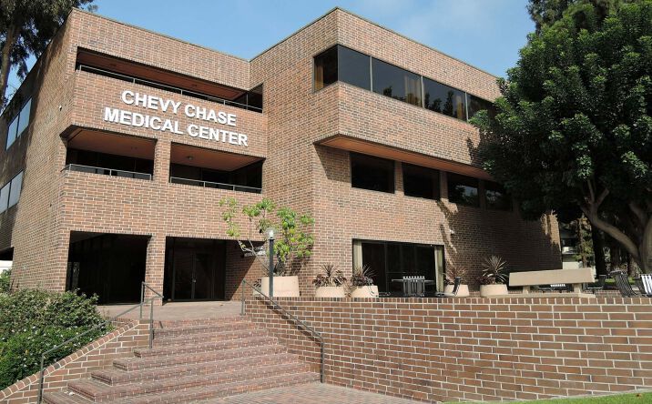 Pictures of Office property located at 1577 East Chevy Chase Drive, Glendale, CA 91206 for lease - image #1
