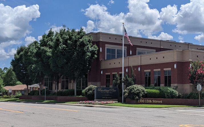 Pictures of Office property located at 1300 12th St, Cayce, SC 29033 for lease - image #1