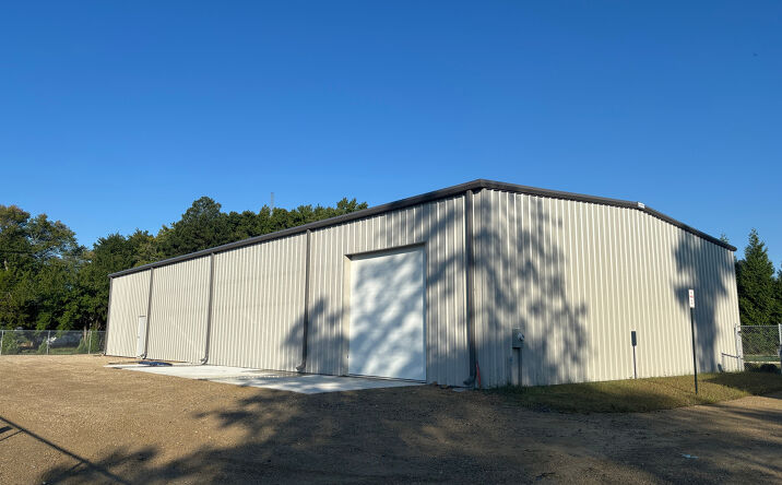 Pictures of Industrial property located at 120 Cox Dr, Yorktown, VA 23692 for lease - image #1