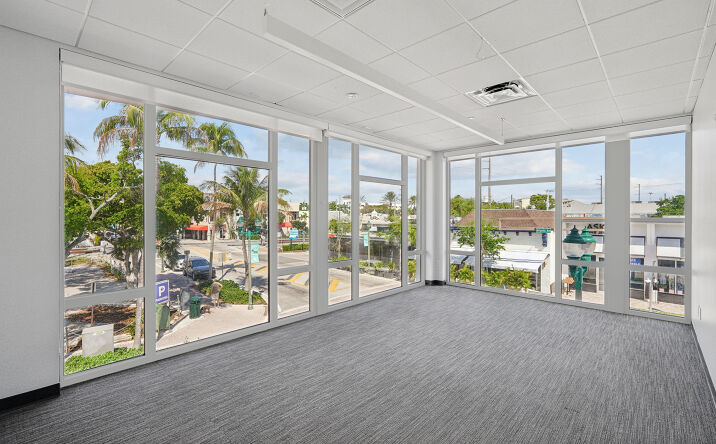 Pictures of Office property located at 302 E Atlantic Ave, Delray Beach, FL 33483 for lease - image #1