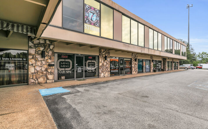 Pictures of Office property located at 739 Ashland Terrace, Chattanooga, TN 37415 for lease - image #1