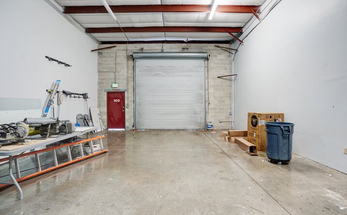 Pictures of Industrial property located at 1882 Porter Lake Dr, Sarasota, FL 34240 for lease - image #1